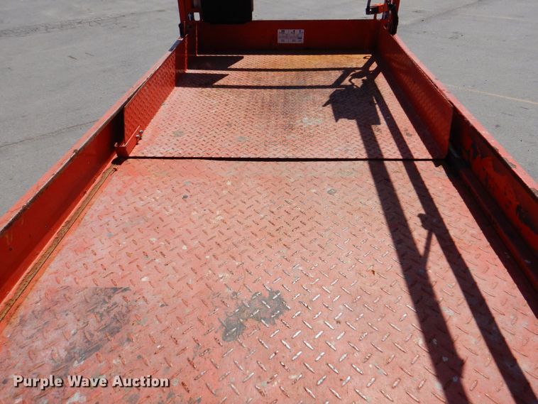 image for item DS5633 2006 Skyjack  SJIII 4632  scissor lift