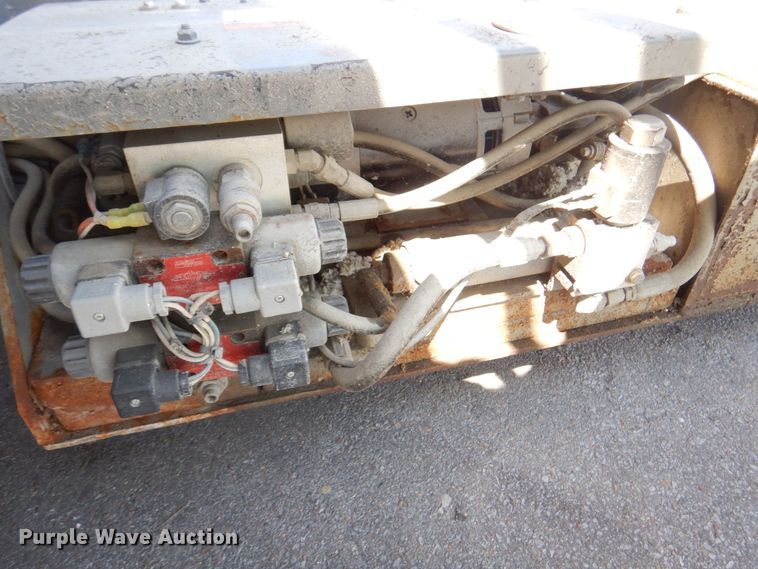 image for item DS5633 2006 Skyjack  SJIII 4632  scissor lift