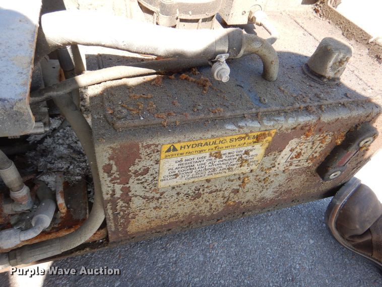 image for item DS5633 2006 Skyjack  SJIII 4632  scissor lift