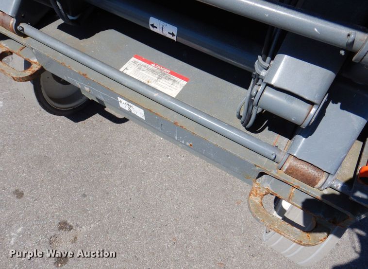 image for item DS5633 2006 Skyjack  SJIII 4632  scissor lift