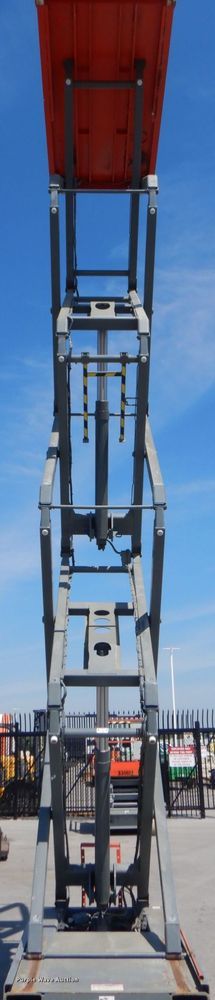 image for item DS5633 2006 Skyjack  SJIII 4632  scissor lift