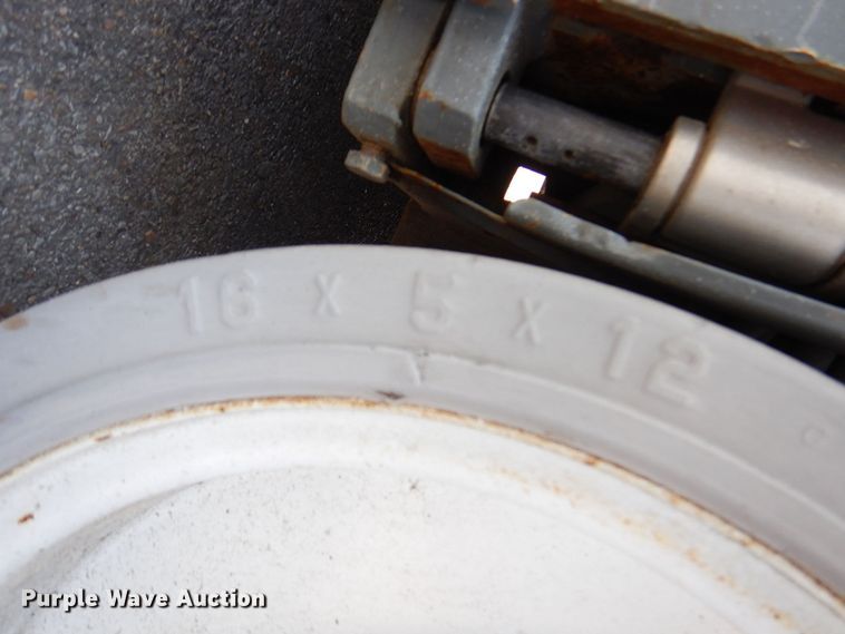 image for item DS5633 2006 Skyjack  SJIII 4632  scissor lift