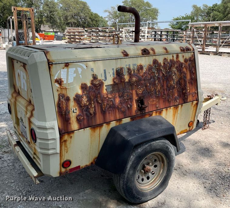 image for item HN9953 2003 Ingersoll Rand 185  air compressor
