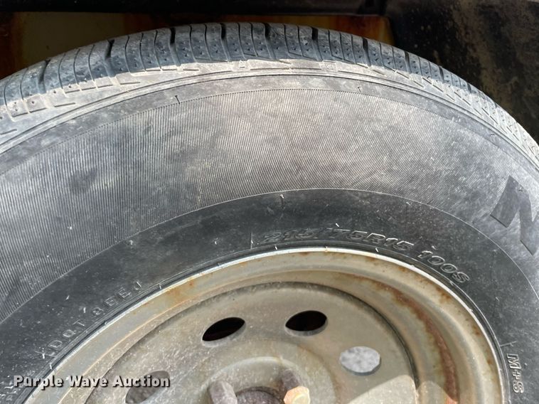 image for item HN9953 2003 Ingersoll Rand 185  air compressor