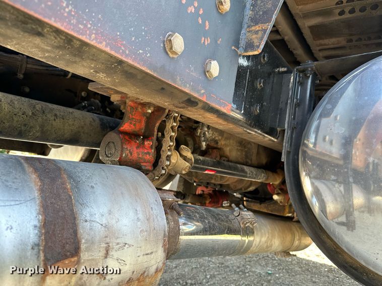 image for item HN9961 1997 Western Star 4864F  winch truck