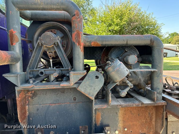 image for item HN9961 1997 Western Star 4864F  winch truck