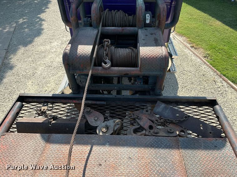 image for item HN9961 1997 Western Star 4864F  winch truck