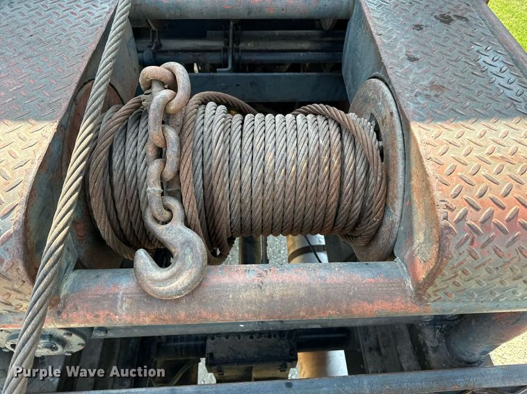 image for item HN9961 1997 Western Star 4864F  winch truck