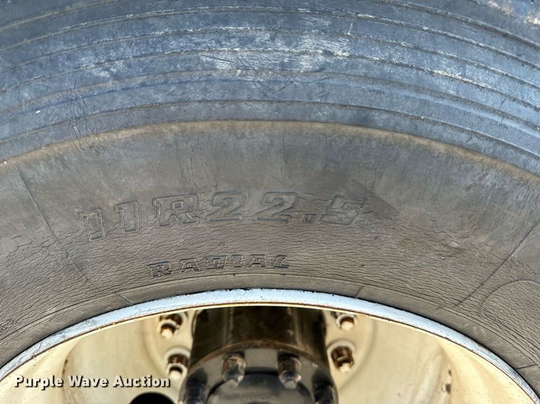 image for item HN9961 1997 Western Star 4864F  winch truck