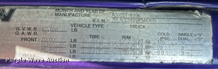 image for item HN9961 1997 Western Star 4864F  winch truck