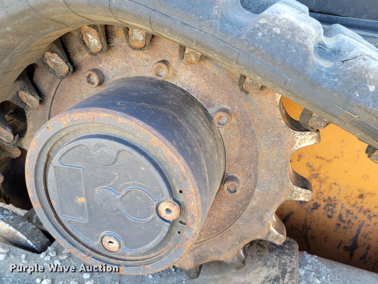 image for item HY9095 2017 Case TR270  tracked skid steer loader