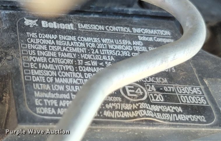 image for item HY9096 2017 Bobcat T550  tracked skid steer loader