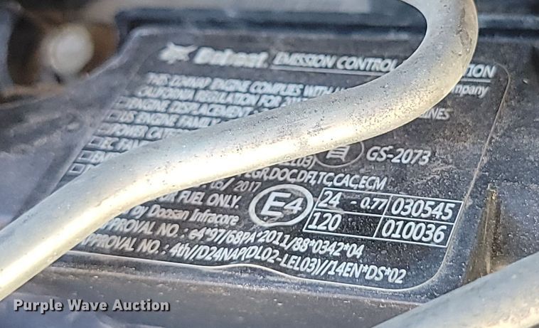 image for item HY9096 2017 Bobcat T550  tracked skid steer loader