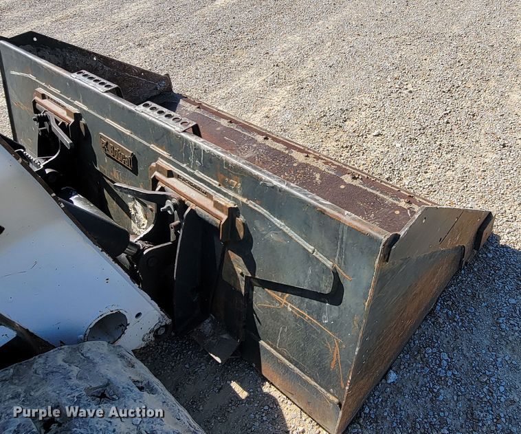 image for item HY9096 2017 Bobcat T550  tracked skid steer loader