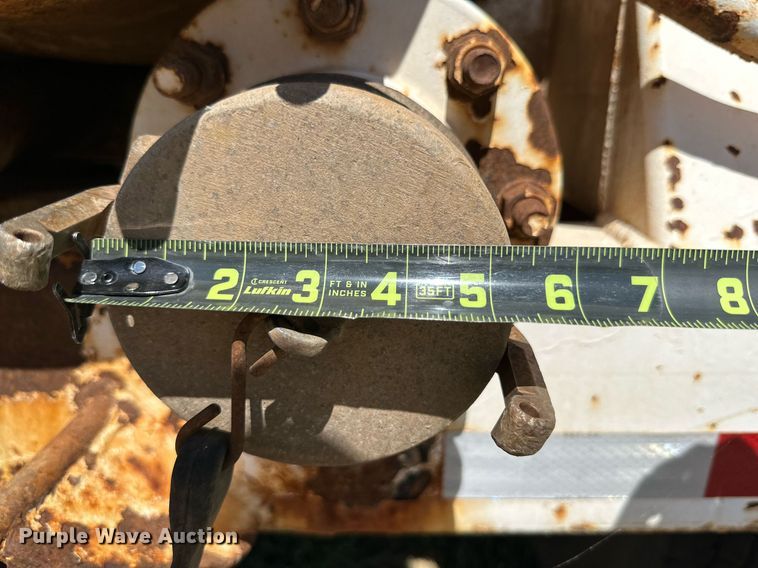 image for item KM9821 2006 Mack CV713  semi truck