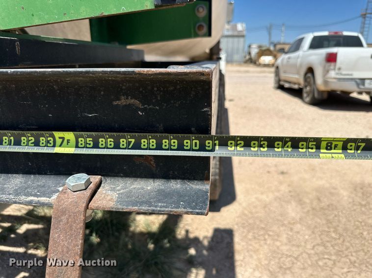 image for item KM9822 1973 International F5070  water truck