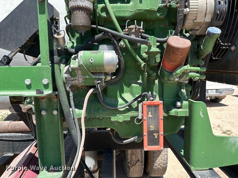 image for item KM9822 1973 International F5070  water truck