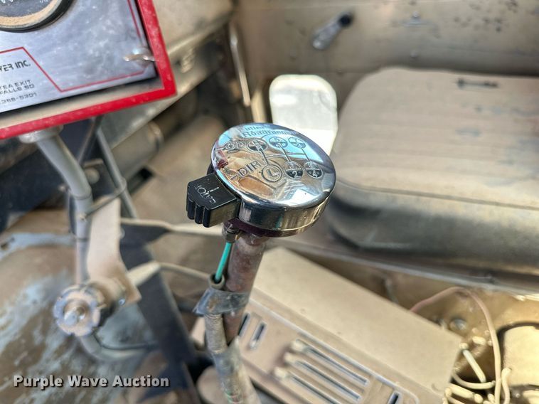 image for item KM9822 1973 International F5070  water truck