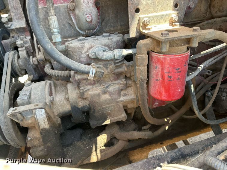 image for item KM9822 1973 International F5070  water truck