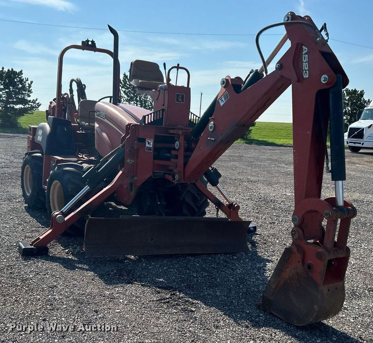 image for item KW9103 2005 Ditch Witch RT55H  cable plow