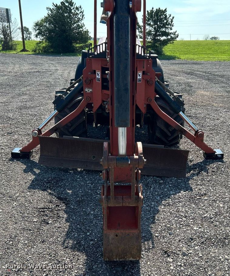 image for item KW9103 2005 Ditch Witch RT55H  cable plow