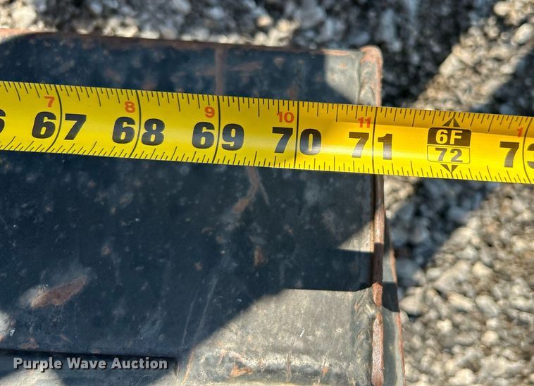 image for item KW9103 2005 Ditch Witch RT55H  cable plow