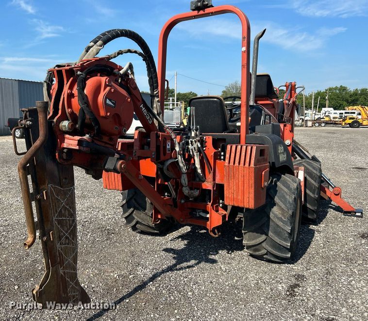 image for item KW9103 2005 Ditch Witch RT55H  cable plow