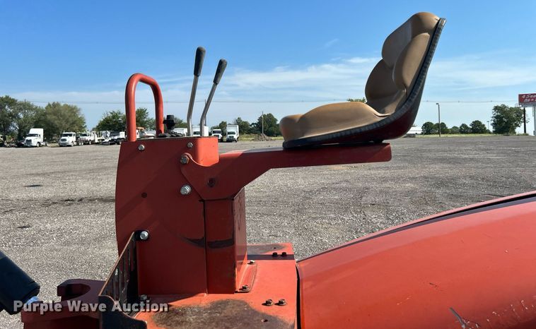 image for item KW9103 2005 Ditch Witch RT55H  cable plow