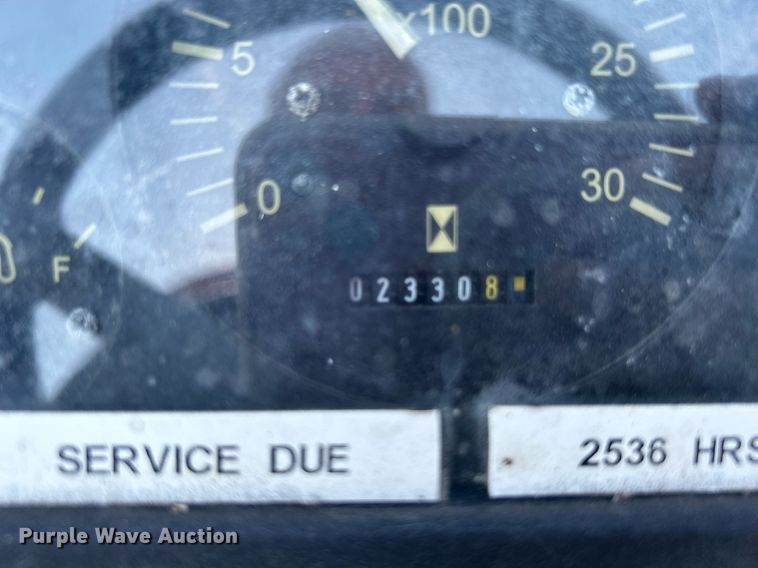 image for item KW9103 2005 Ditch Witch RT55H  cable plow