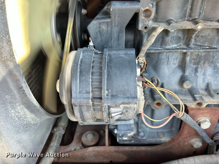 image for item KW9103 2005 Ditch Witch RT55H  cable plow