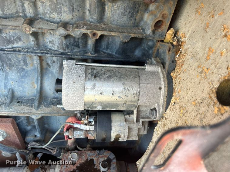 image for item KW9103 2005 Ditch Witch RT55H  cable plow