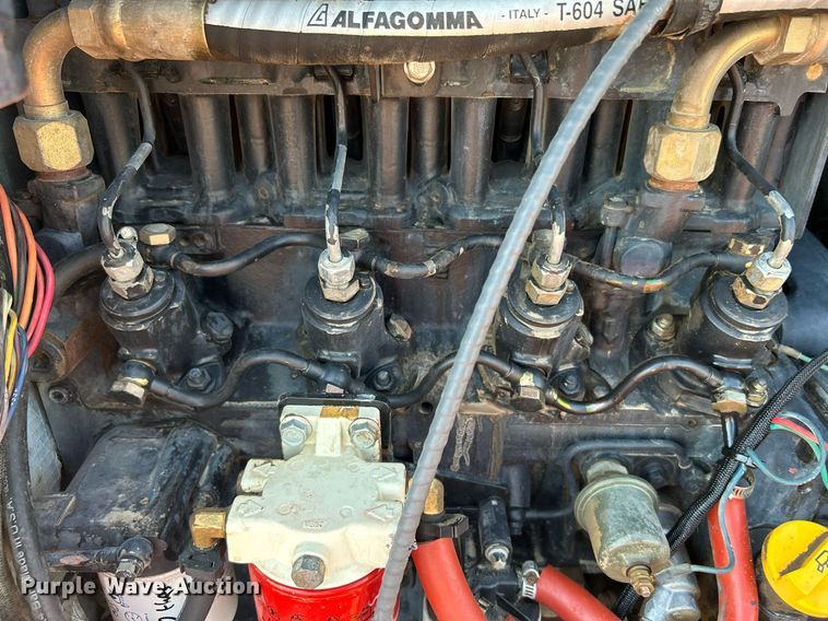 image for item KW9103 2005 Ditch Witch RT55H  cable plow