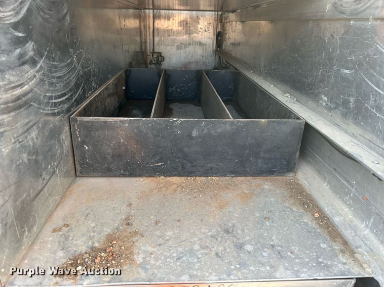 image for item KW9105 2009 International Paystar 5900 SFA  tri-drive digger derrick truck