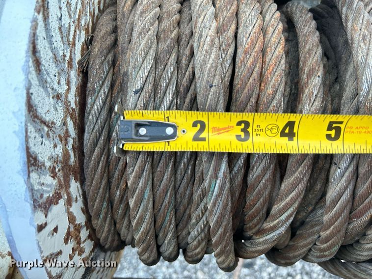 image for item KW9105 2009 International Paystar 5900 SFA  tri-drive digger derrick truck