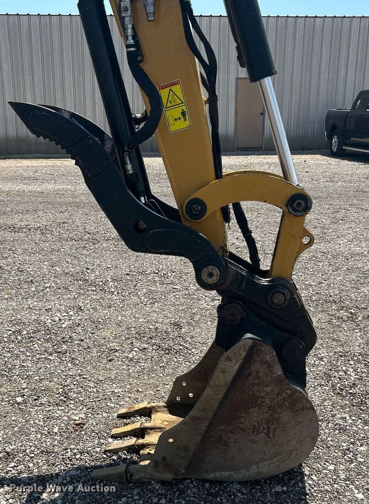 image for item KW9106 2020 Caterpillar 305E2 CR  mini excavator