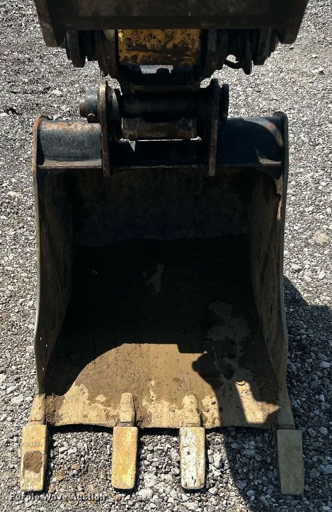 image for item KW9106 2020 Caterpillar 305E2 CR  mini excavator