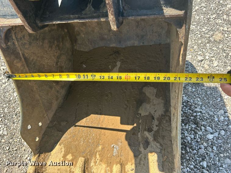 image for item KW9106 2020 Caterpillar 305E2 CR  mini excavator