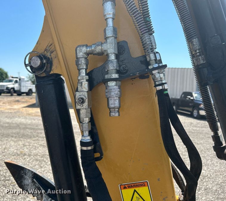 image for item KW9106 2020 Caterpillar 305E2 CR  mini excavator