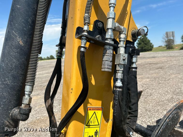 image for item KW9106 2020 Caterpillar 305E2 CR  mini excavator