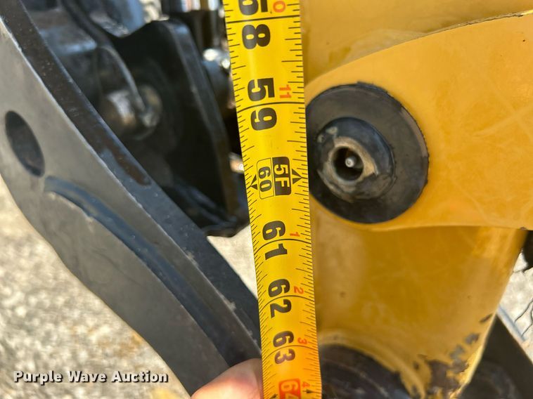 image for item KW9106 2020 Caterpillar 305E2 CR  mini excavator