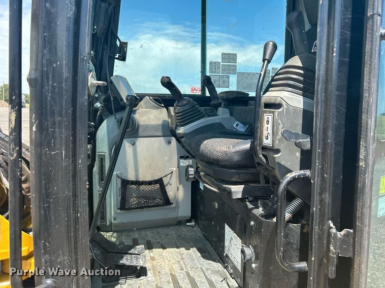 image for item KW9106 2020 Caterpillar 305E2 CR  mini excavator