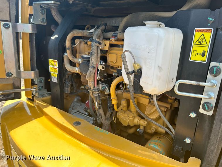 image for item KW9106 2020 Caterpillar 305E2 CR  mini excavator