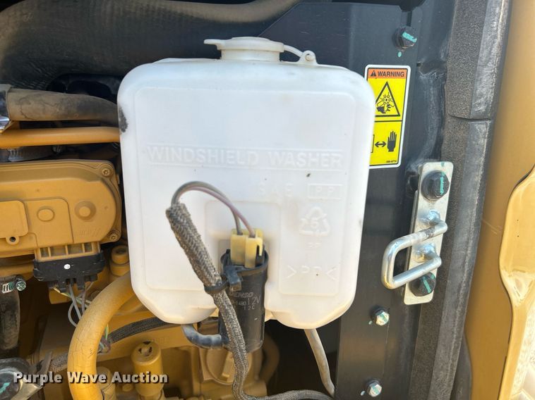 image for item KW9106 2020 Caterpillar 305E2 CR  mini excavator