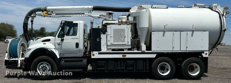 image for item KW9108 2007 International 7600 sewer jetter truck