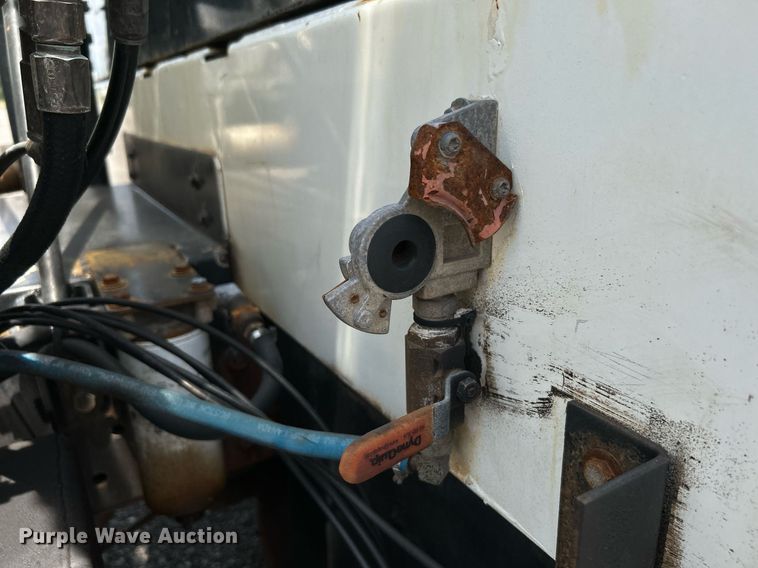 image for item KW9108 2007 International 7600 sewer jetter truck