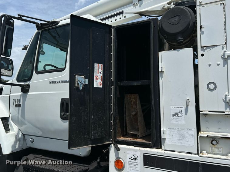 image for item KW9108 2007 International 7600 sewer jetter truck