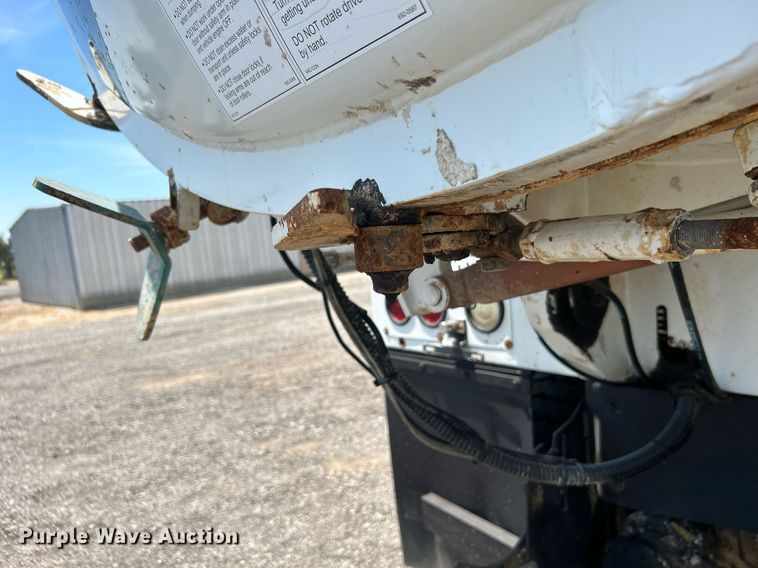 image for item KW9108 2007 International 7600 sewer jetter truck