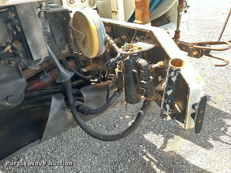 image for item KW9108 2007 International 7600 sewer jetter truck