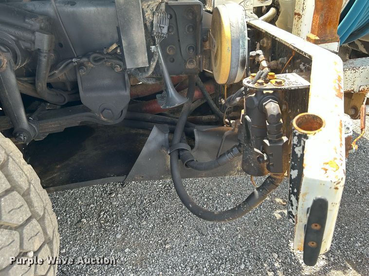 image for item KW9108 2007 International 7600 sewer jetter truck