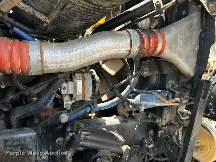 image for item KW9108 2007 International 7600 sewer jetter truck